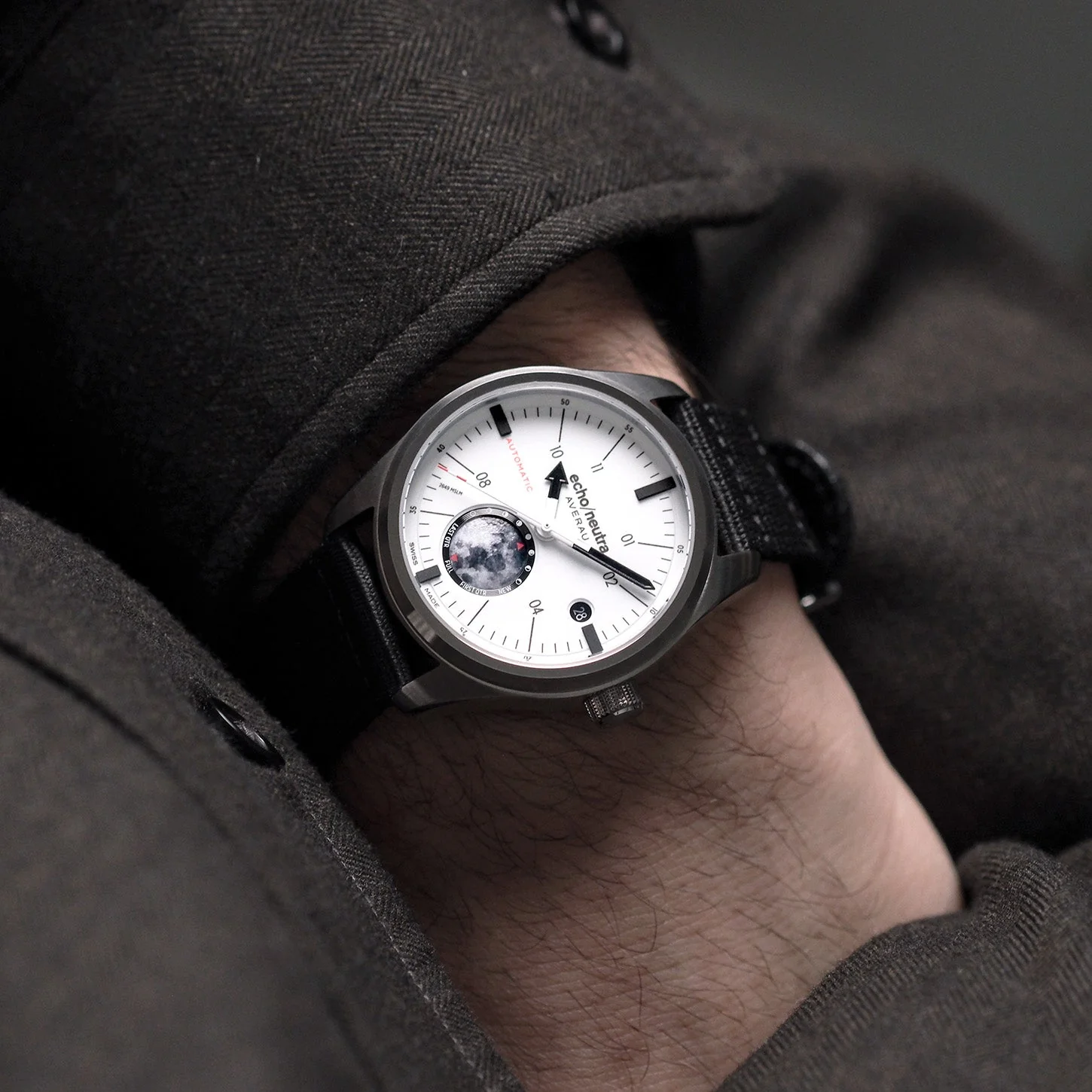 Echo Neutra AVERAU 39 Moon phase “Big Moon” White - Image 2