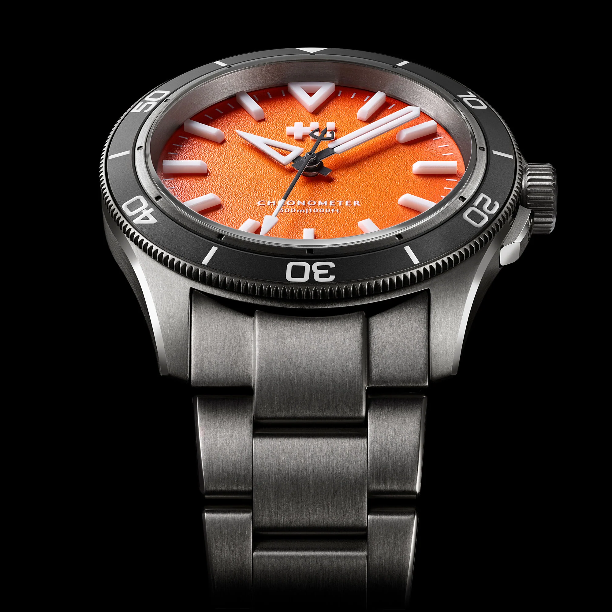 Christopher Ward C60 Trident Lumière - Orange - Bader bracelet - Image 5