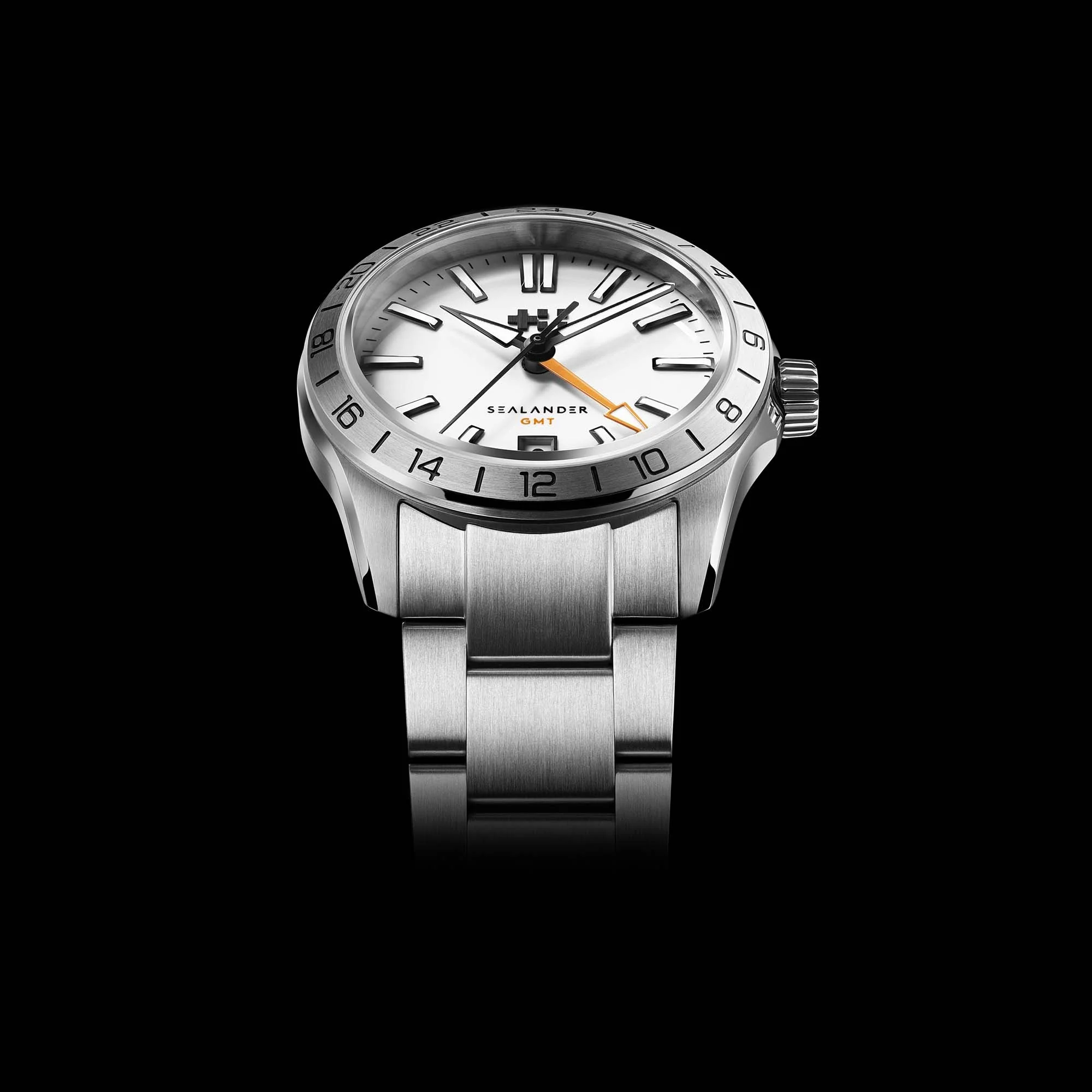 Christopher Ward C63 Sealander GMT 36mm – White - Image 2