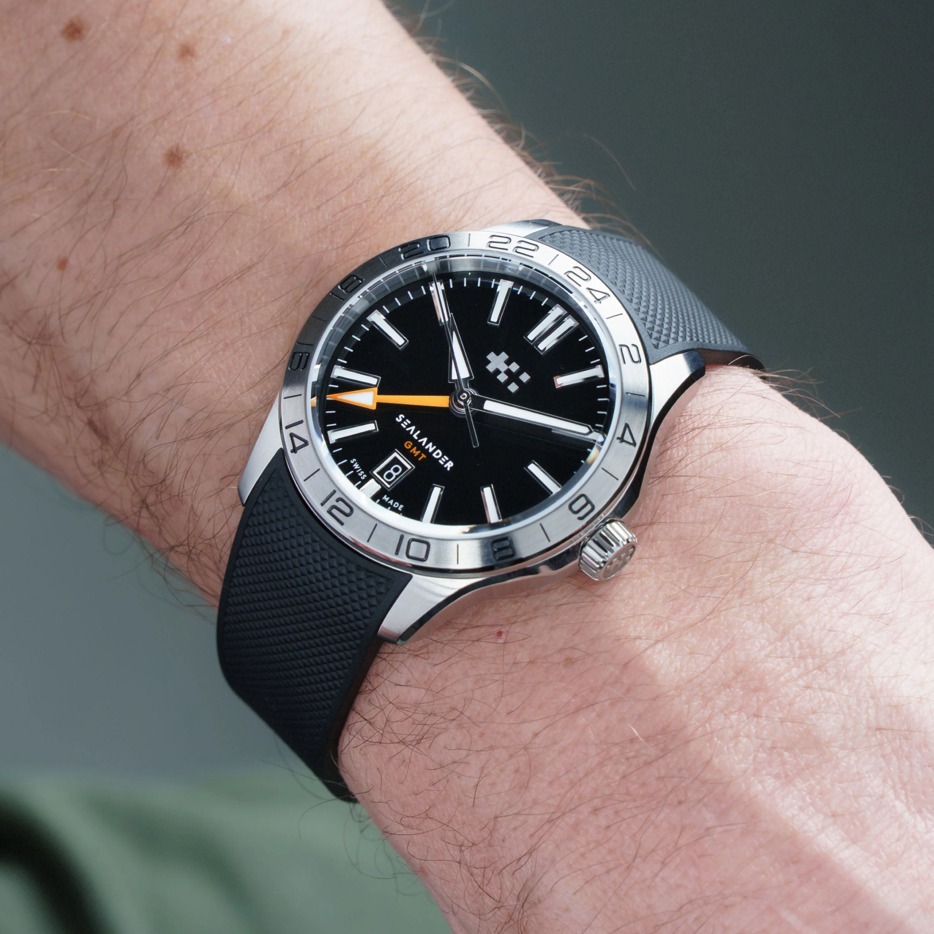Christopher Ward C63 Sealander GMT 39mm – Black - Image 14