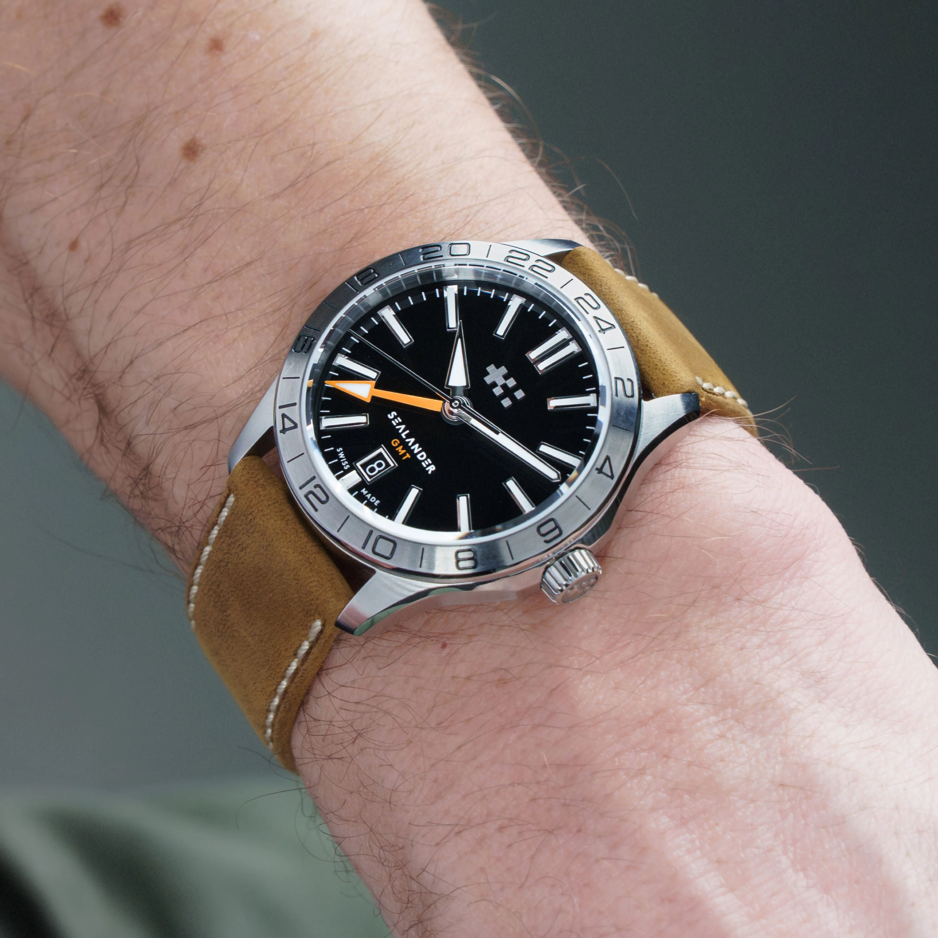Christopher Ward C63 Sealander GMT 39mm – Black - Image 16