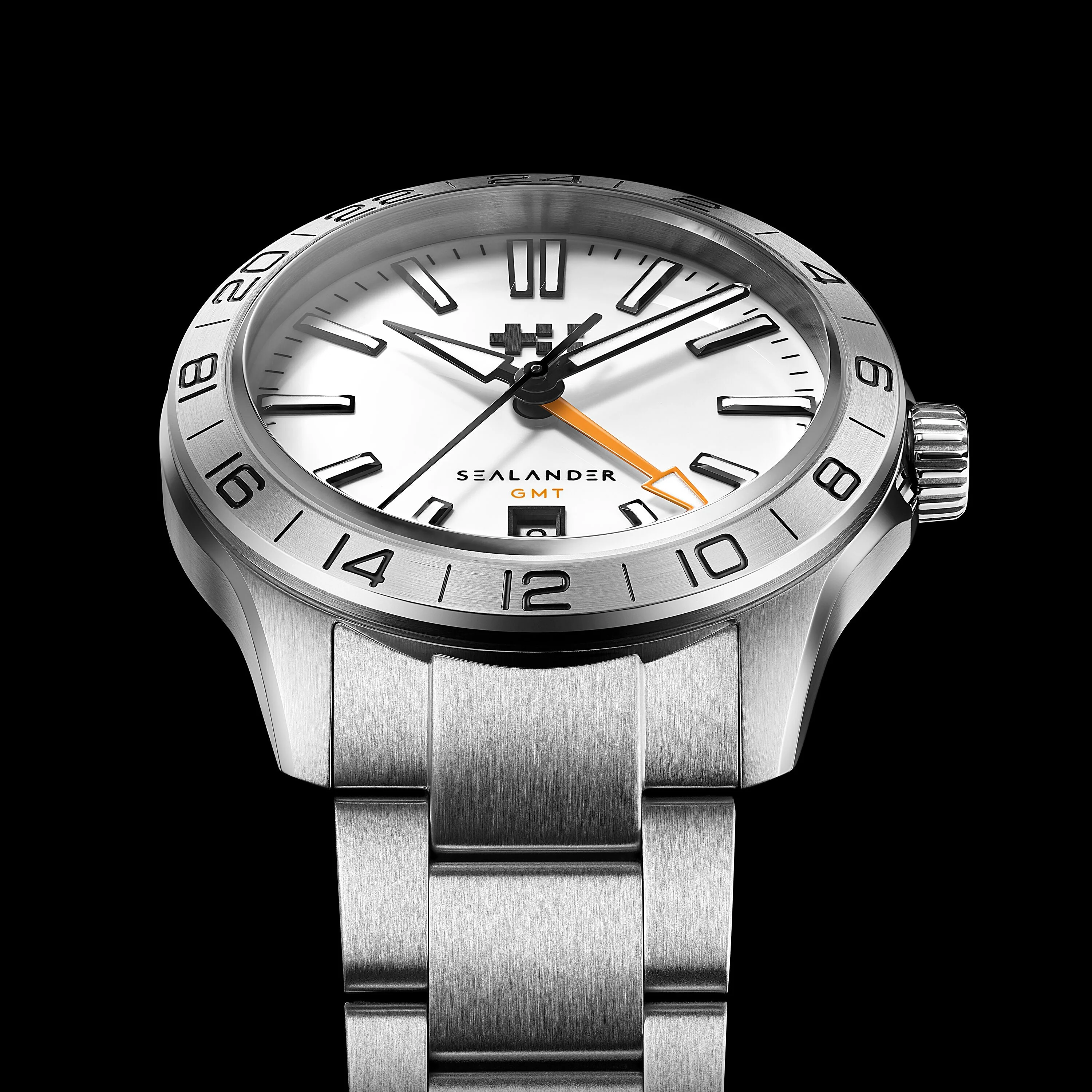 Christopher Ward C63 Sealander GMT 39mm – White - Image 5