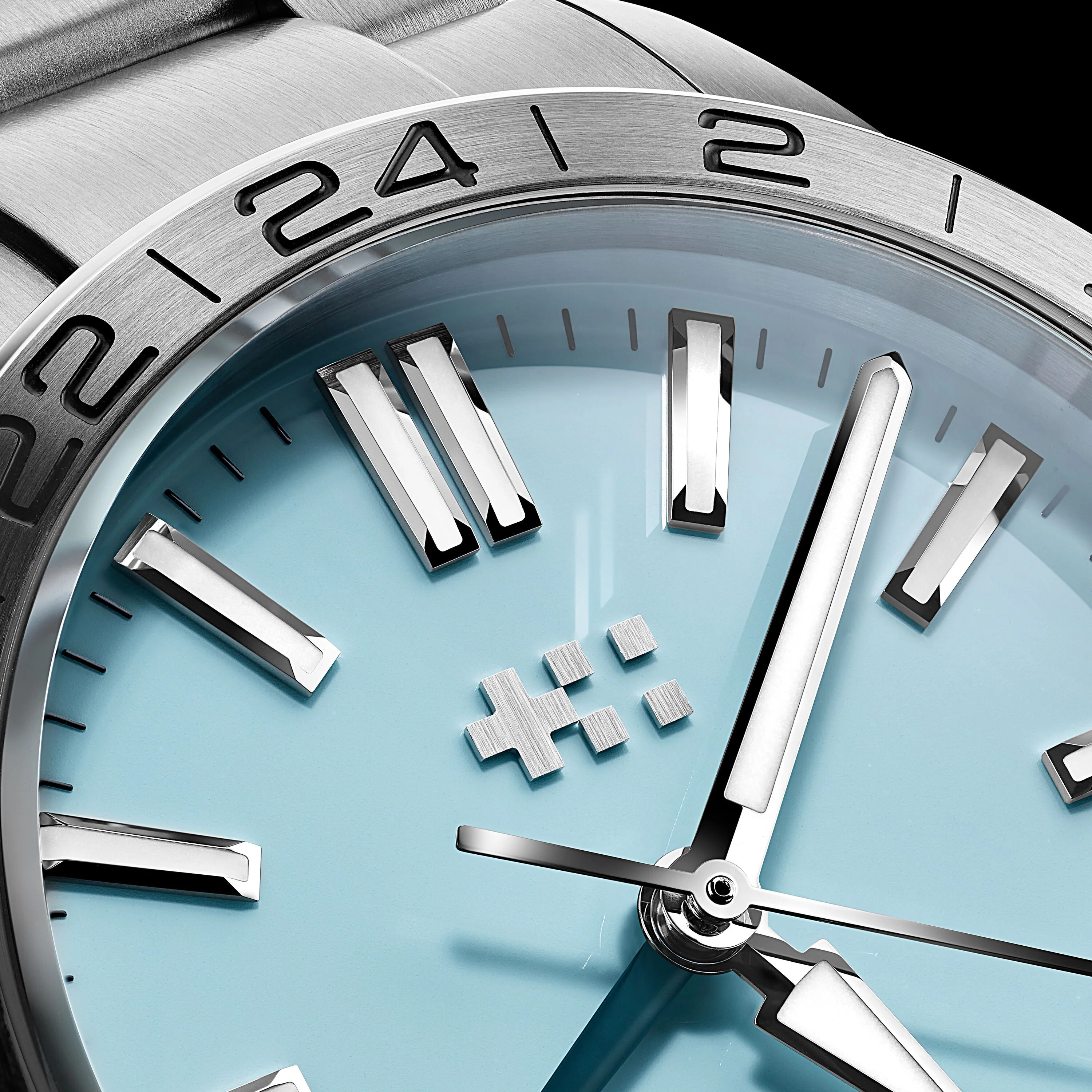 Christopher Ward C63 Sealander GMT 42mm – Sky Blue - Image 4