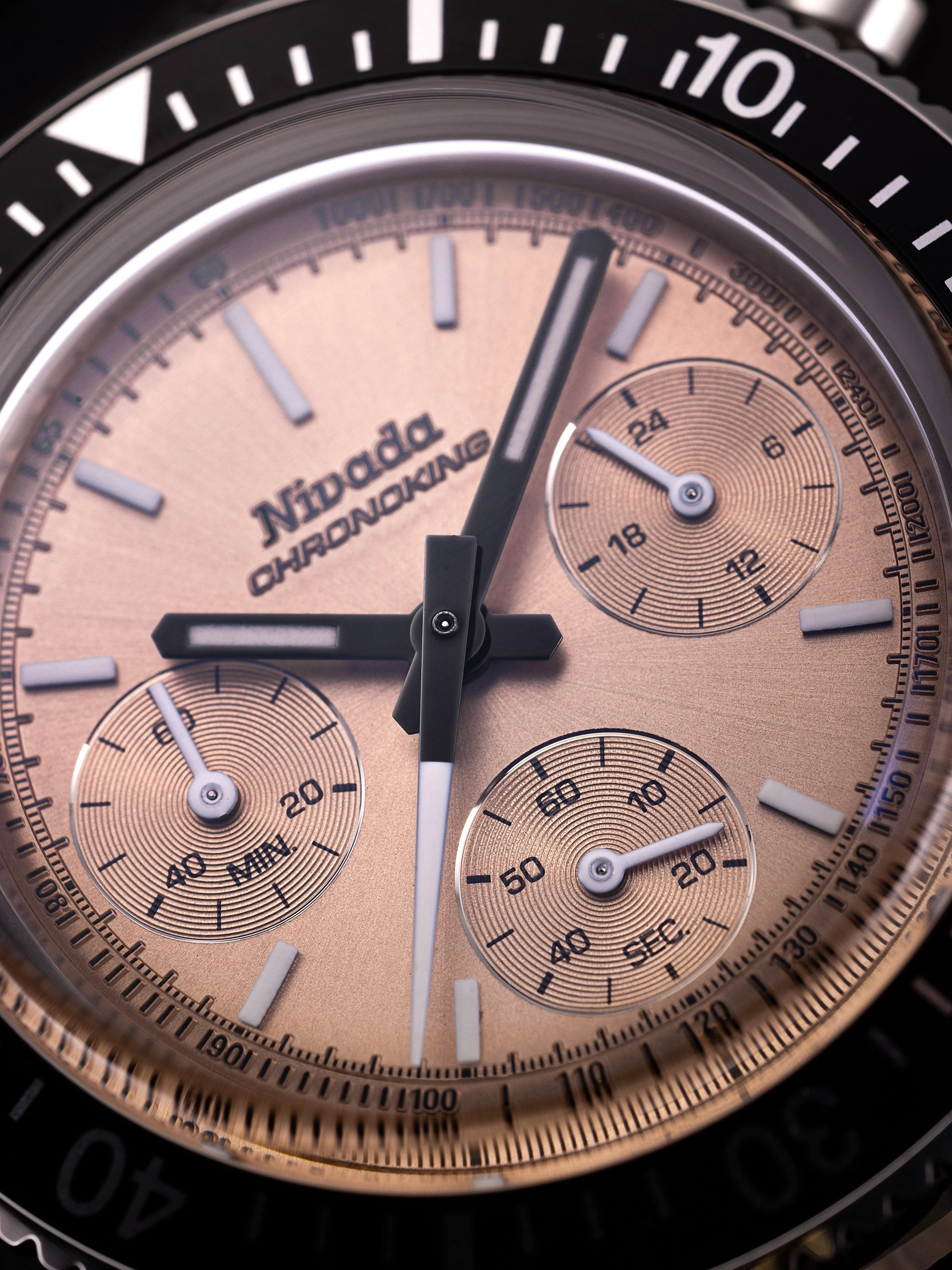 Nivada Grenchen Chronoking Mecaquartz Salmon - Image 9