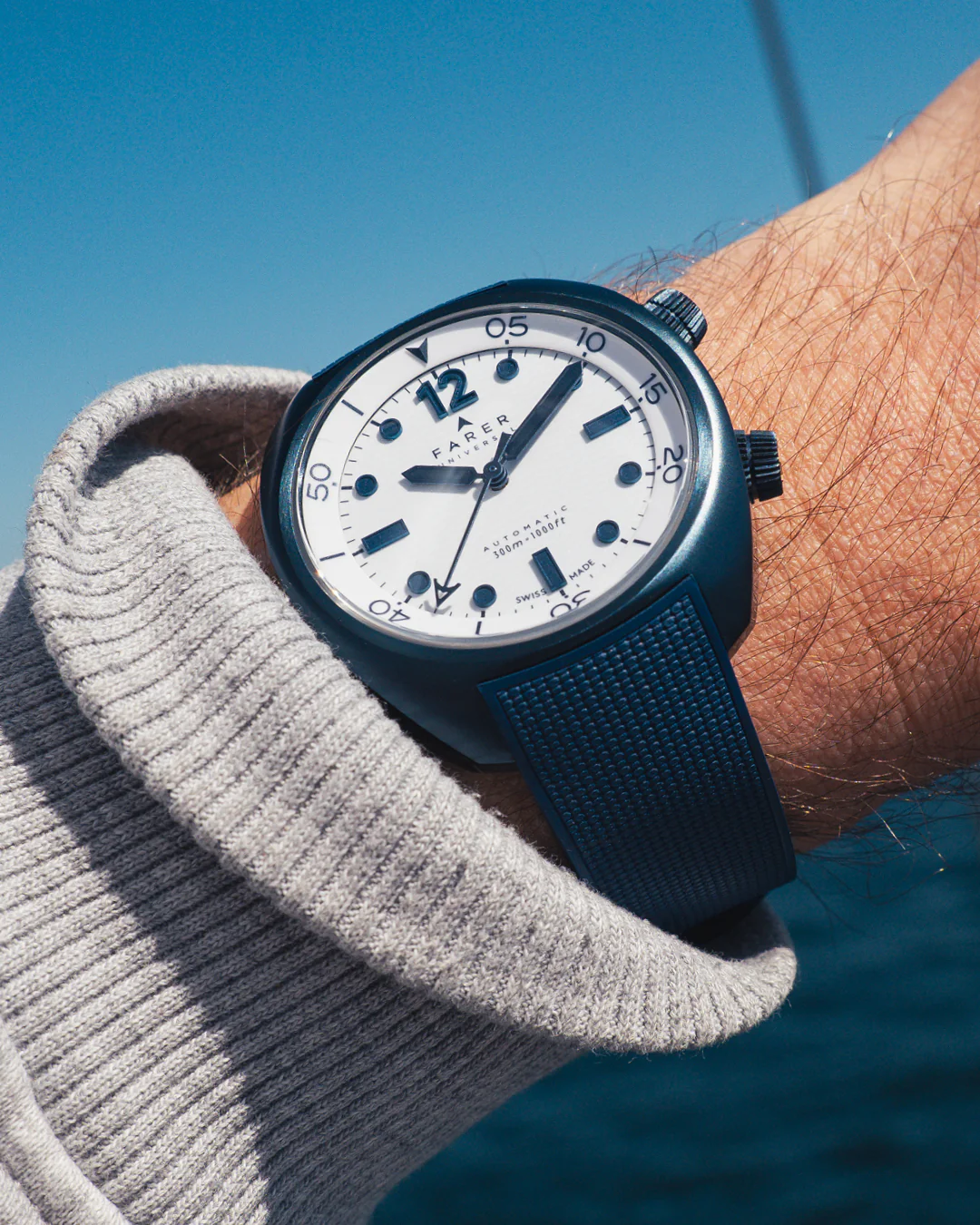 Farer Endeavour Ocean Blue Aqua Compressor - Titanium Dive Watch - Image 17