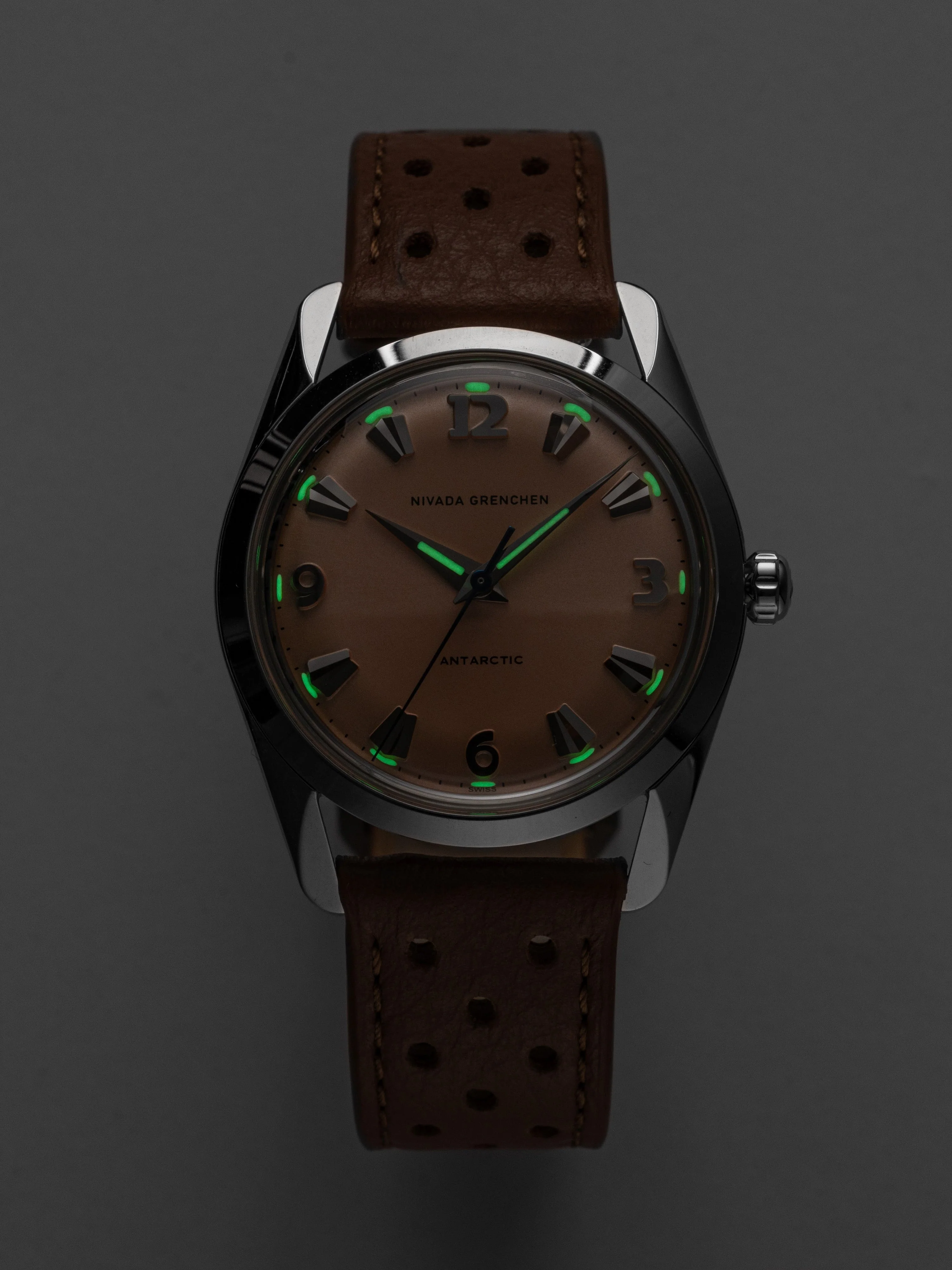 Nivada Grenchen Antarctic 35 mm - Salmon No date - Image 34