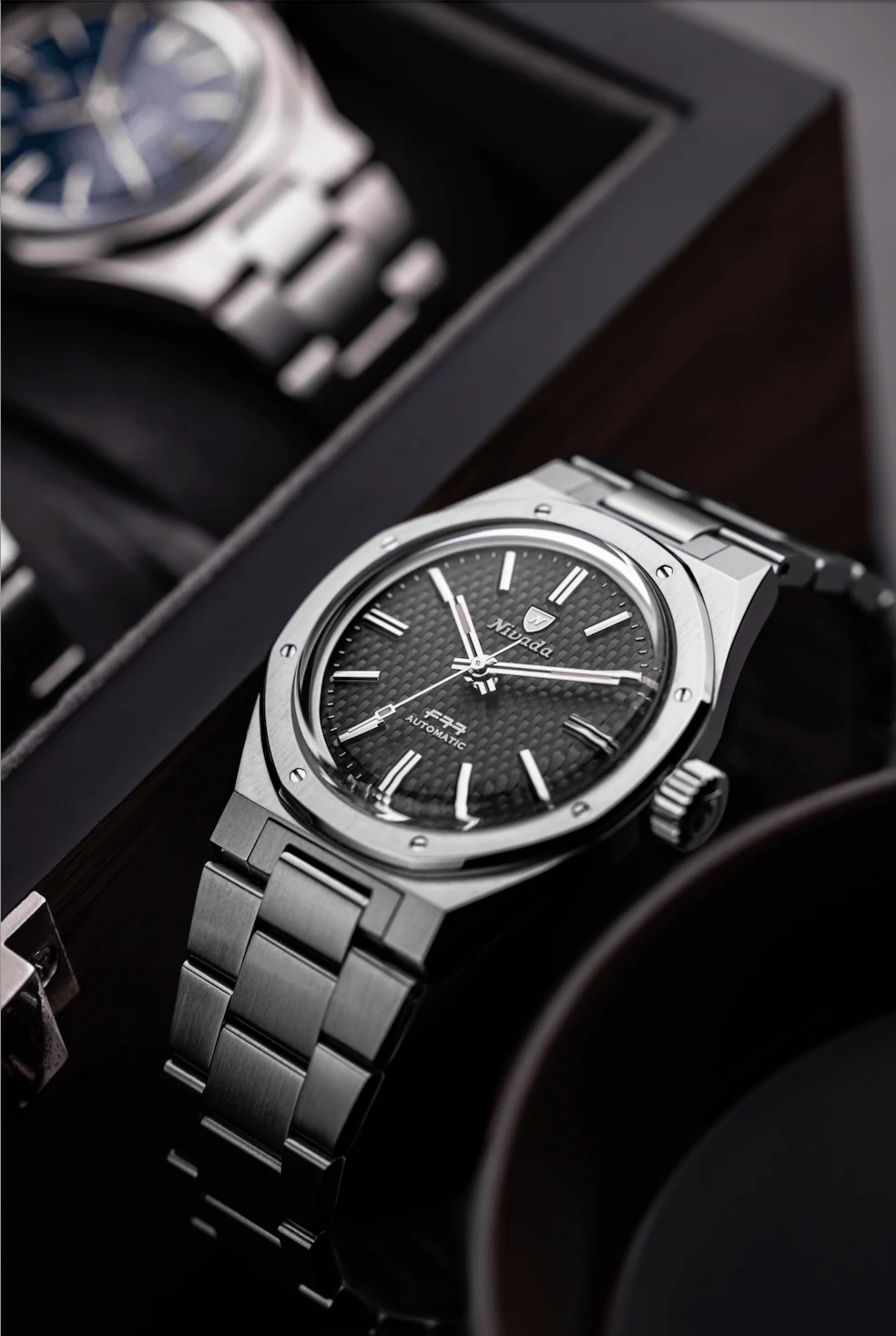 Nivada Grenchen F77 Black No Date - Image 3