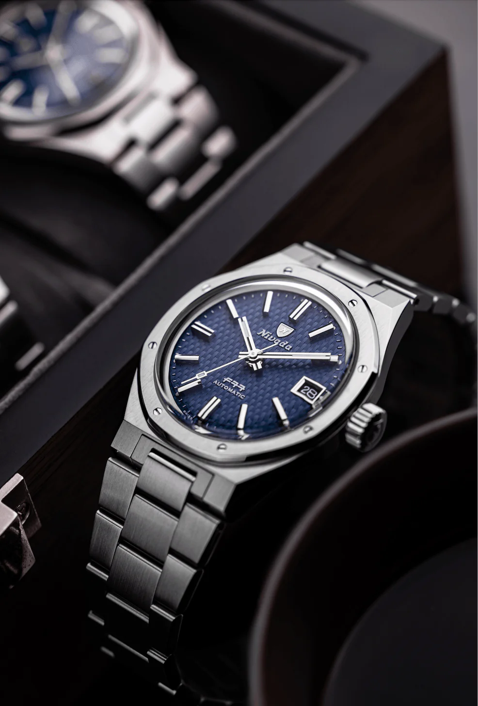 Nivada Grenchen F77 Blue With Date - Image 12