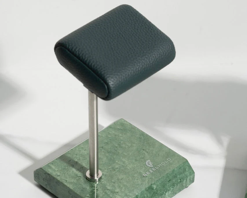 BezelHold The Solo (Emerald Burl) - Image 5