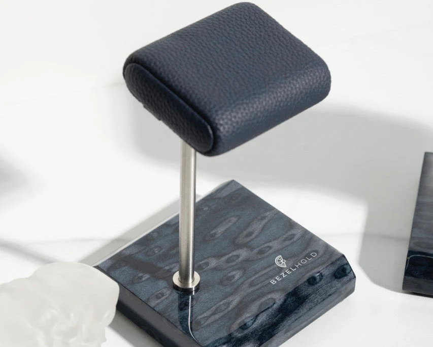 BezelHold The Solo (Ultramarine Burl) - Image 12